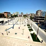 Maksimilian Durres
