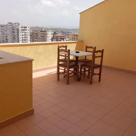 Maksimilian Apartment Durres