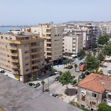 Maksimilian Durrës