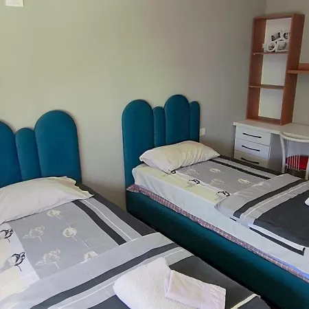 Maksimilian Apartment Durres